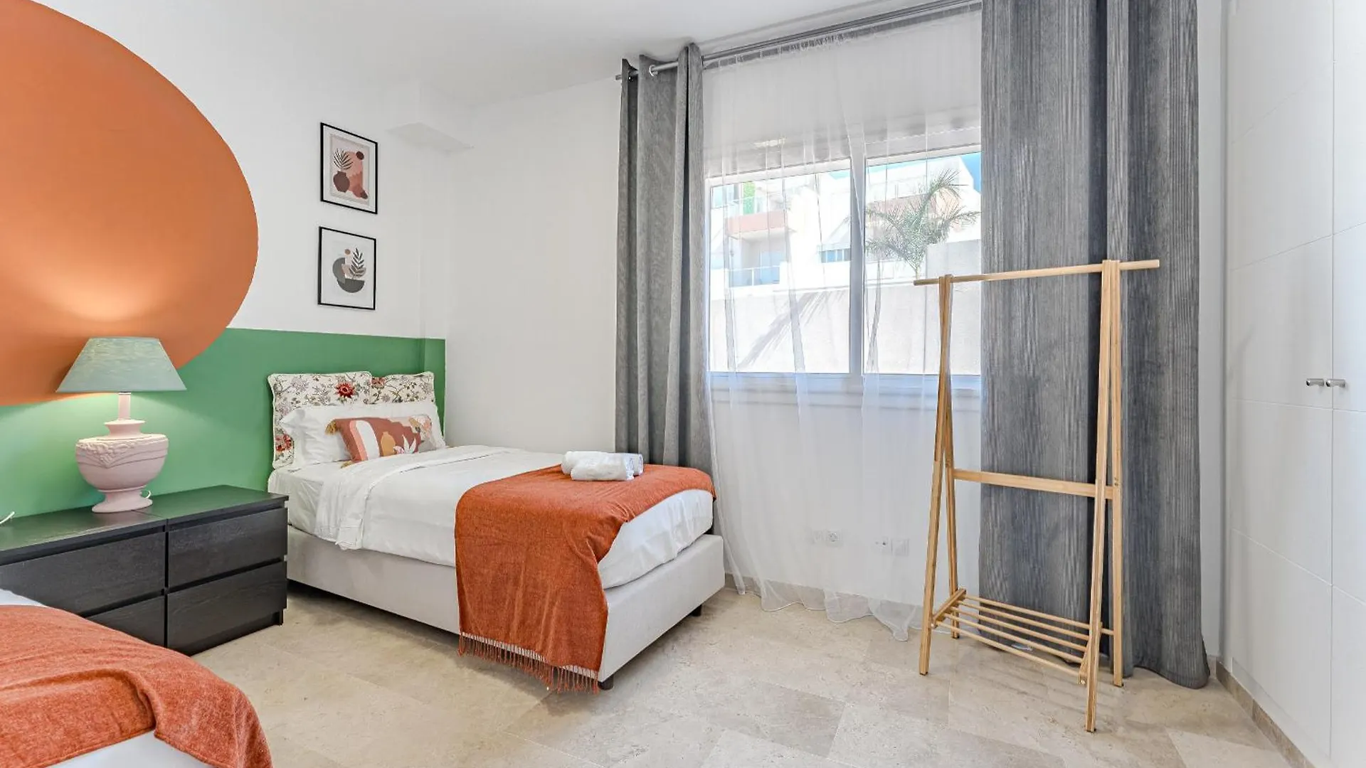 Luxury Vacation House Dakota Puerto de Santiago  Spanien